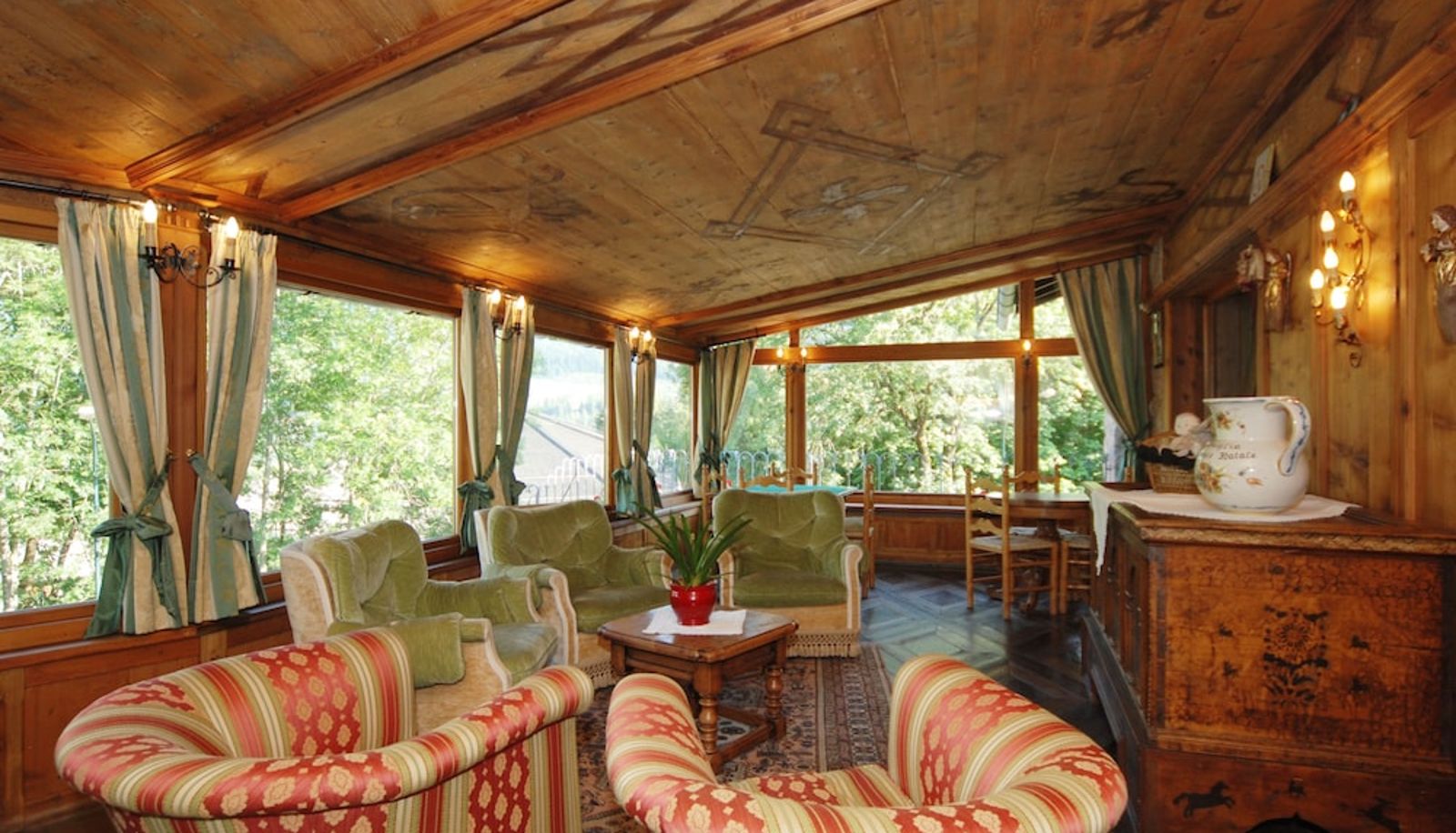Hall - Park Hotel Villa Trunka Lunka