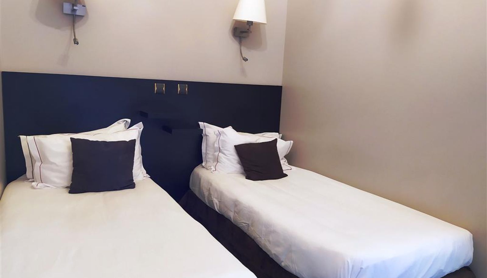 Room - Best Western Central Hotel