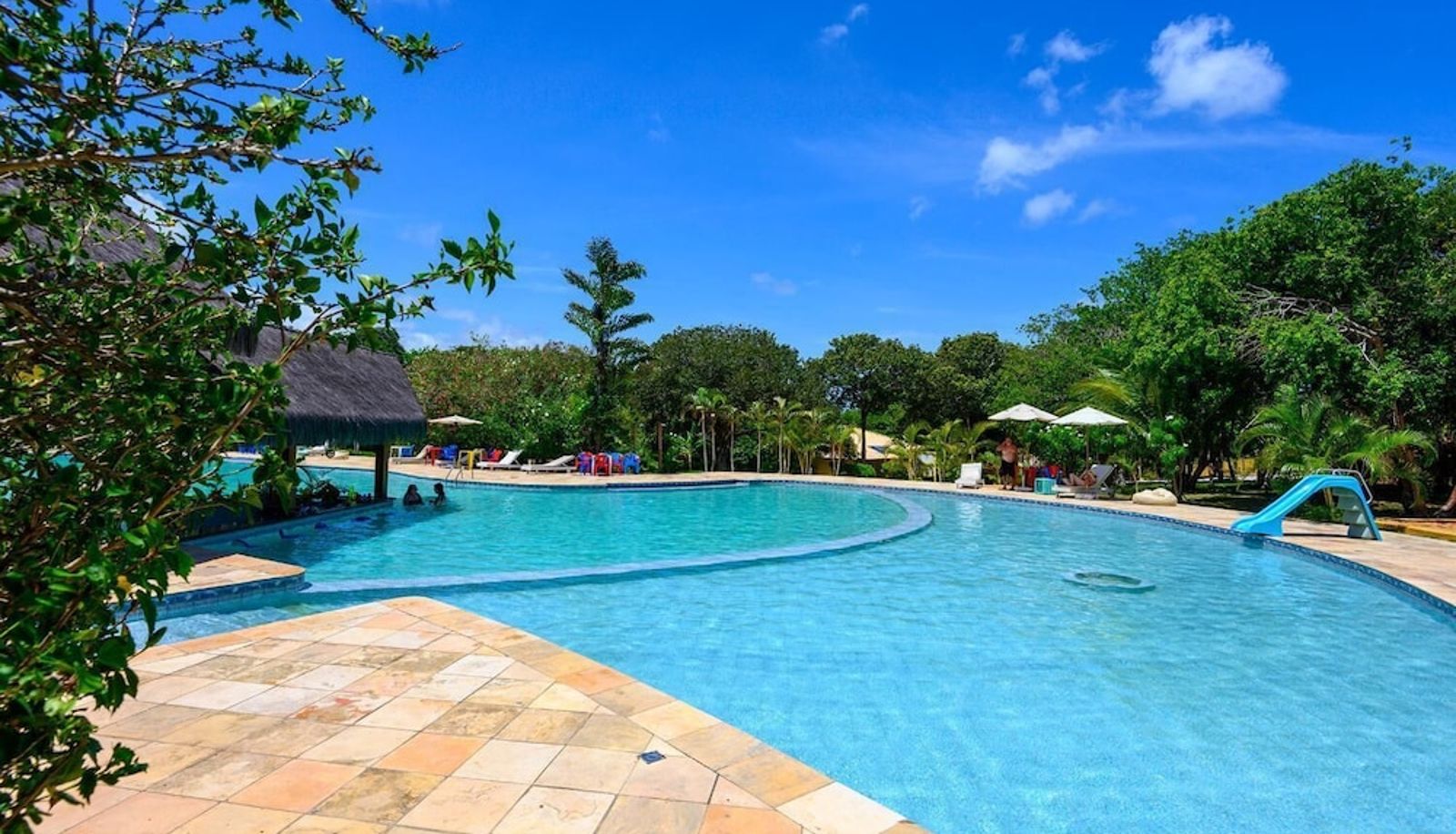 Piscina - Lago Hotel