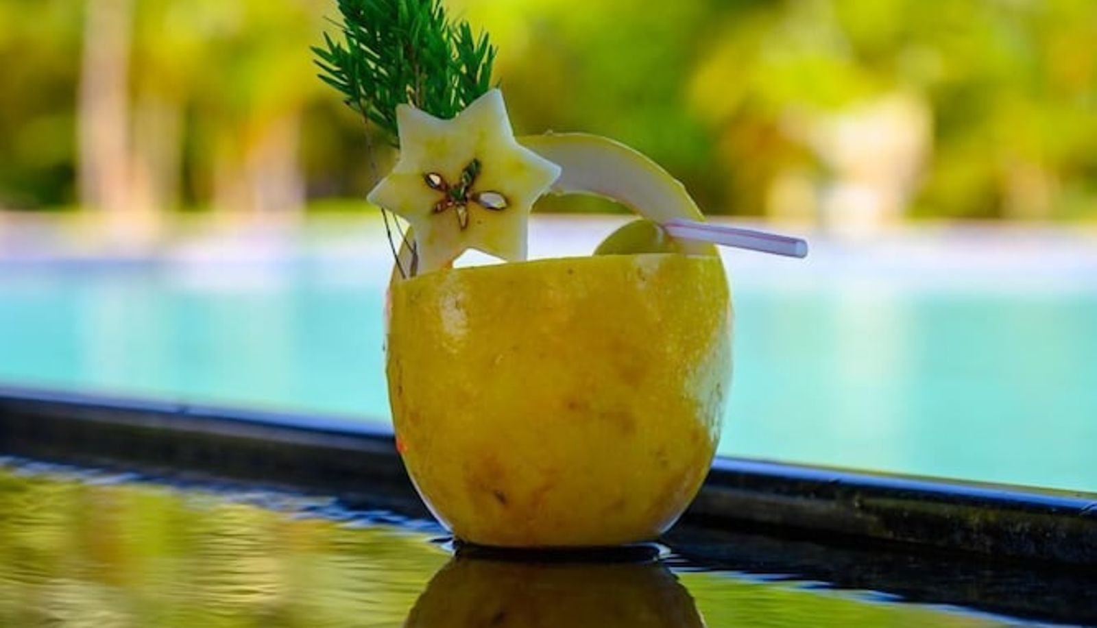 Piscina - Lago Hotel