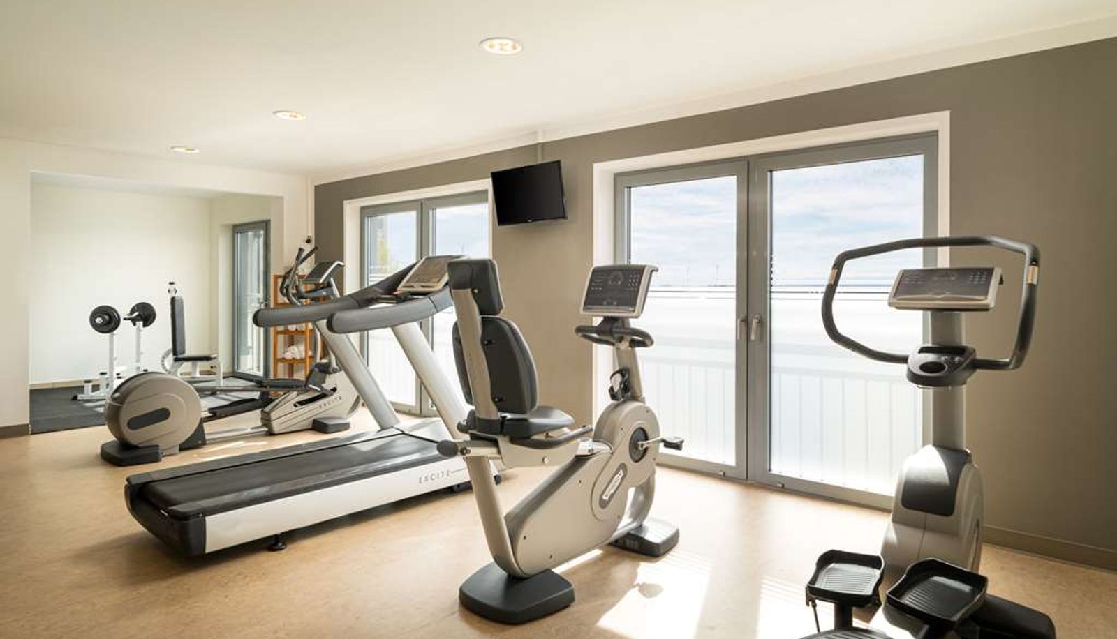 Wellness and fitness area - Premier Inn Hamburg Finkenwerder Elbufer