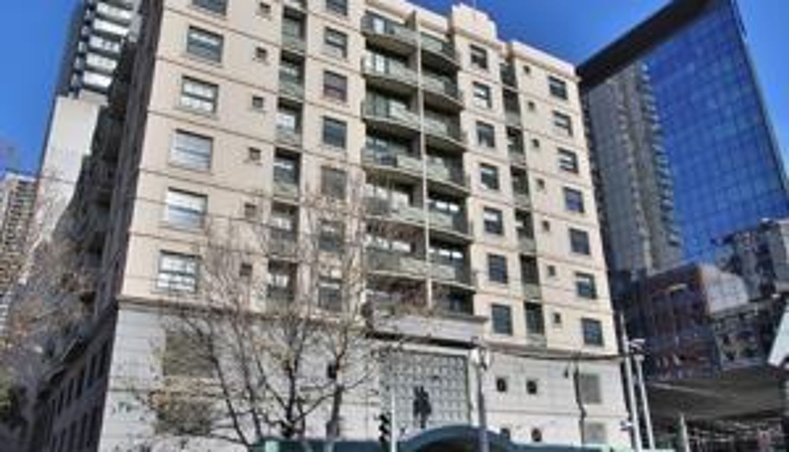 Exterior view - Arrow on Spencer