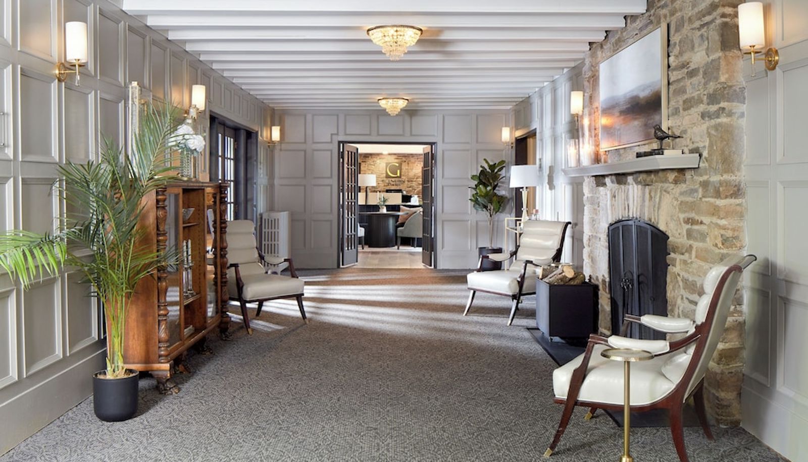 Hall - Glenerin Inn & Spa