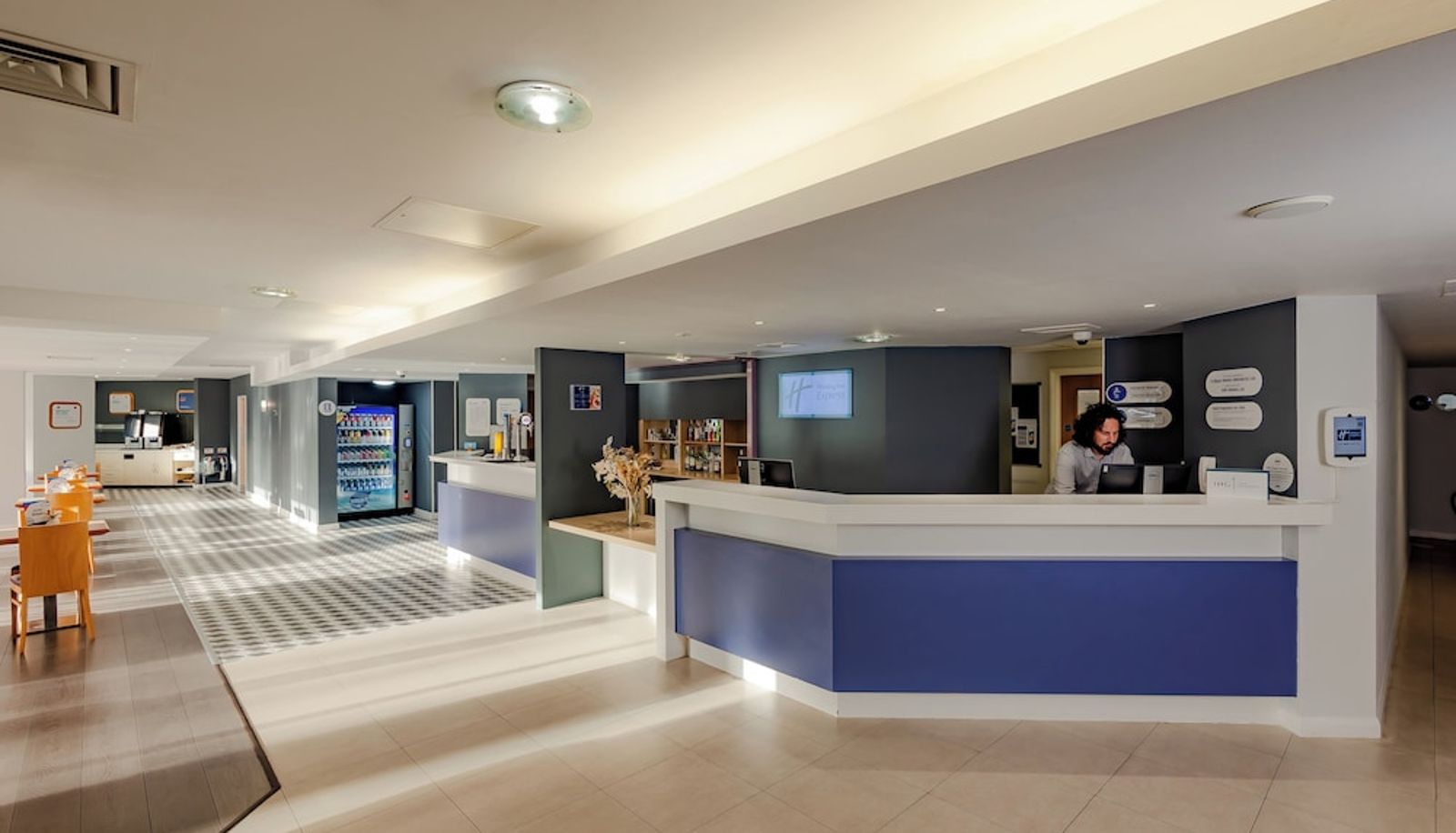 Rezeption - Holiday Inn Express NORWICH by IHG