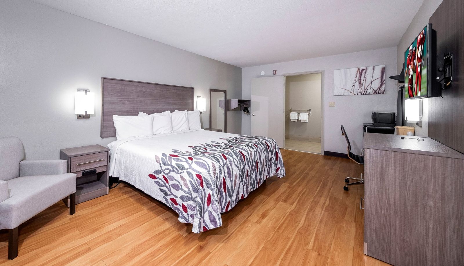 Room - Red Roof Inn Bay Minette