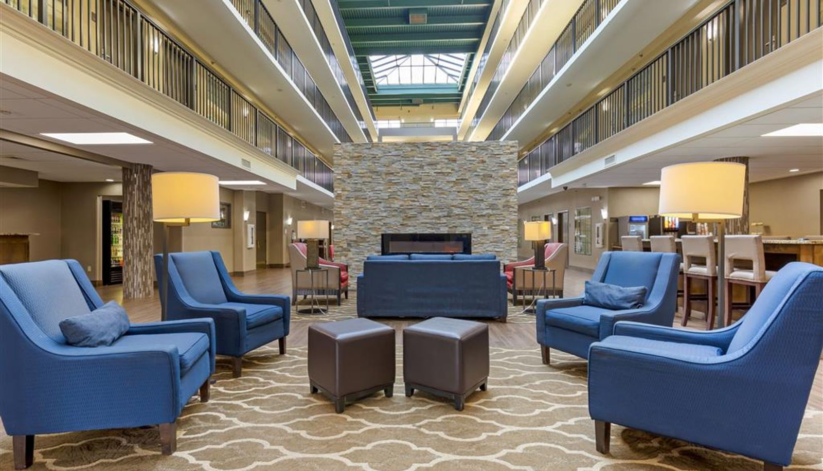 Hall - COMFORT SUITES FREDERICKSBURG SOUTH