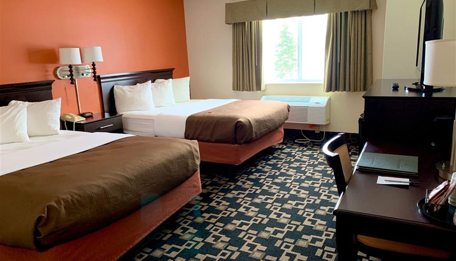 Zimmer - AmericInn by Wyndham Wausau