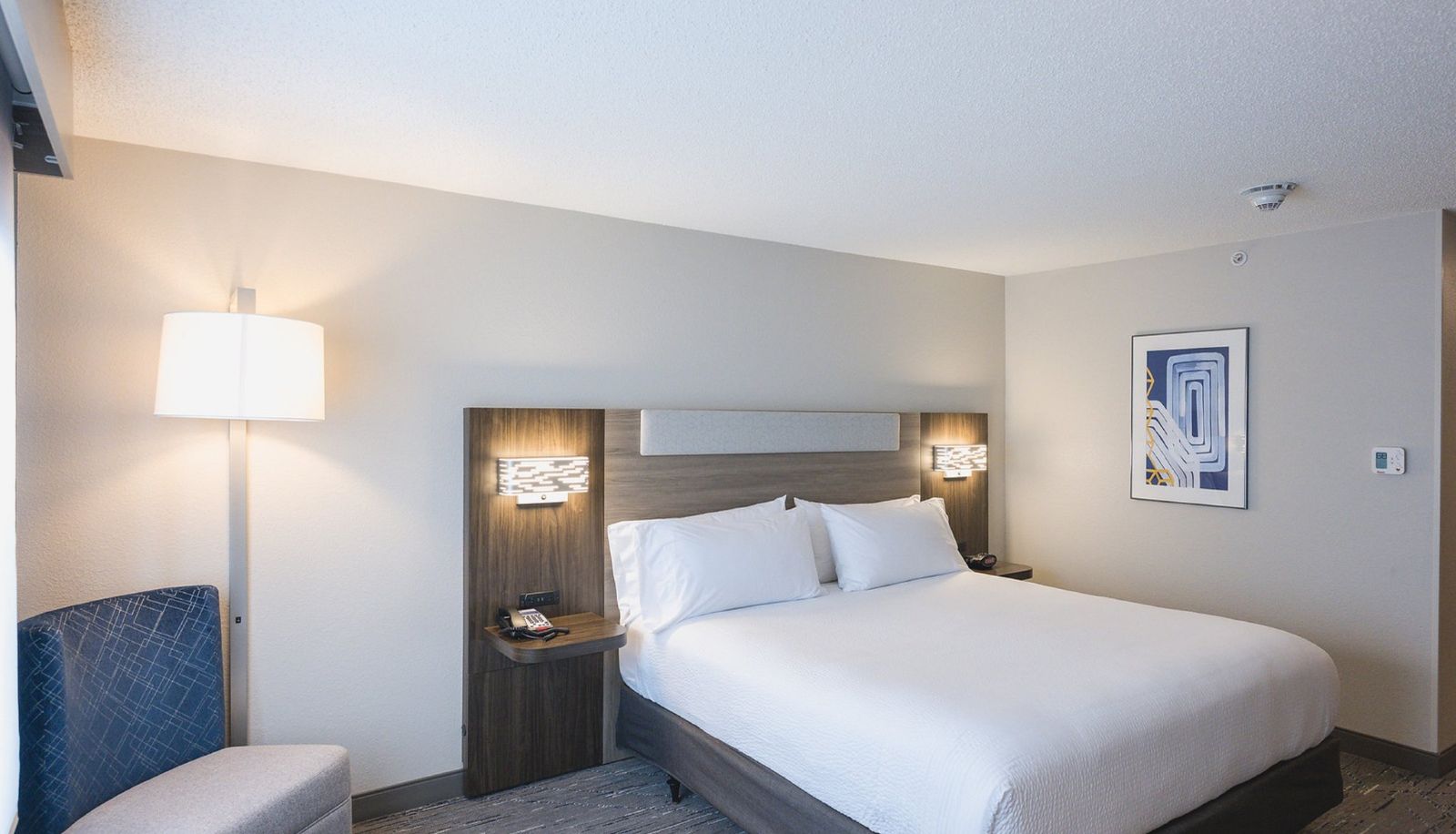Zimmer - Holiday Inn Express & Suites MARQUETTE by IHG