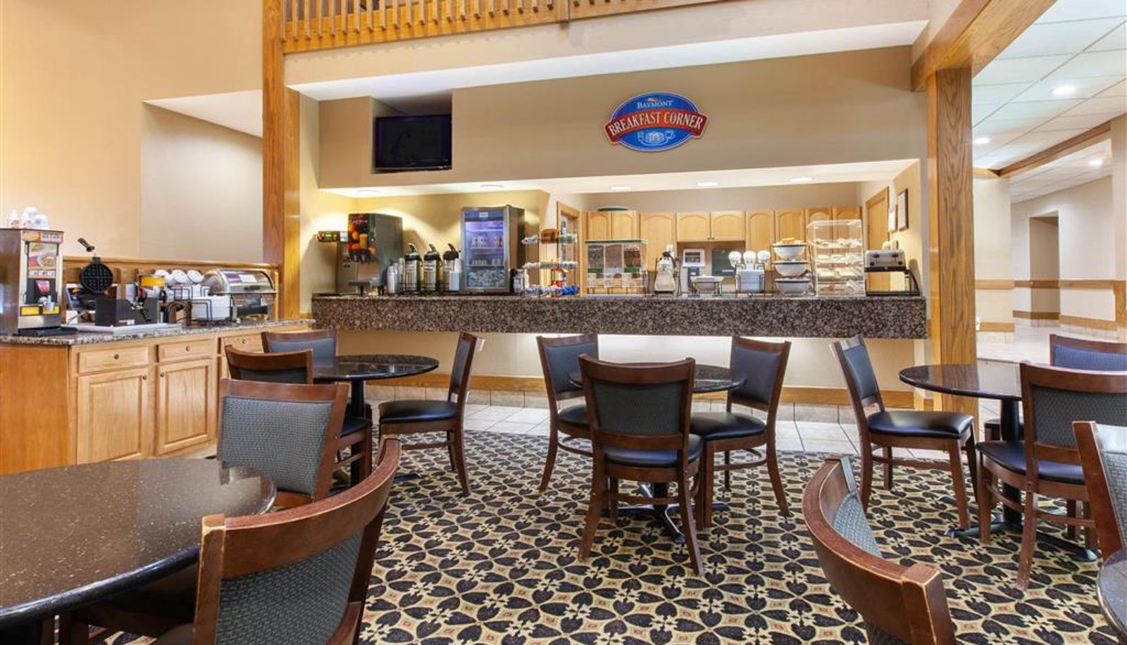 Vista interior - Indiana Baymont Inn and Suites by Wyndham Franklin
