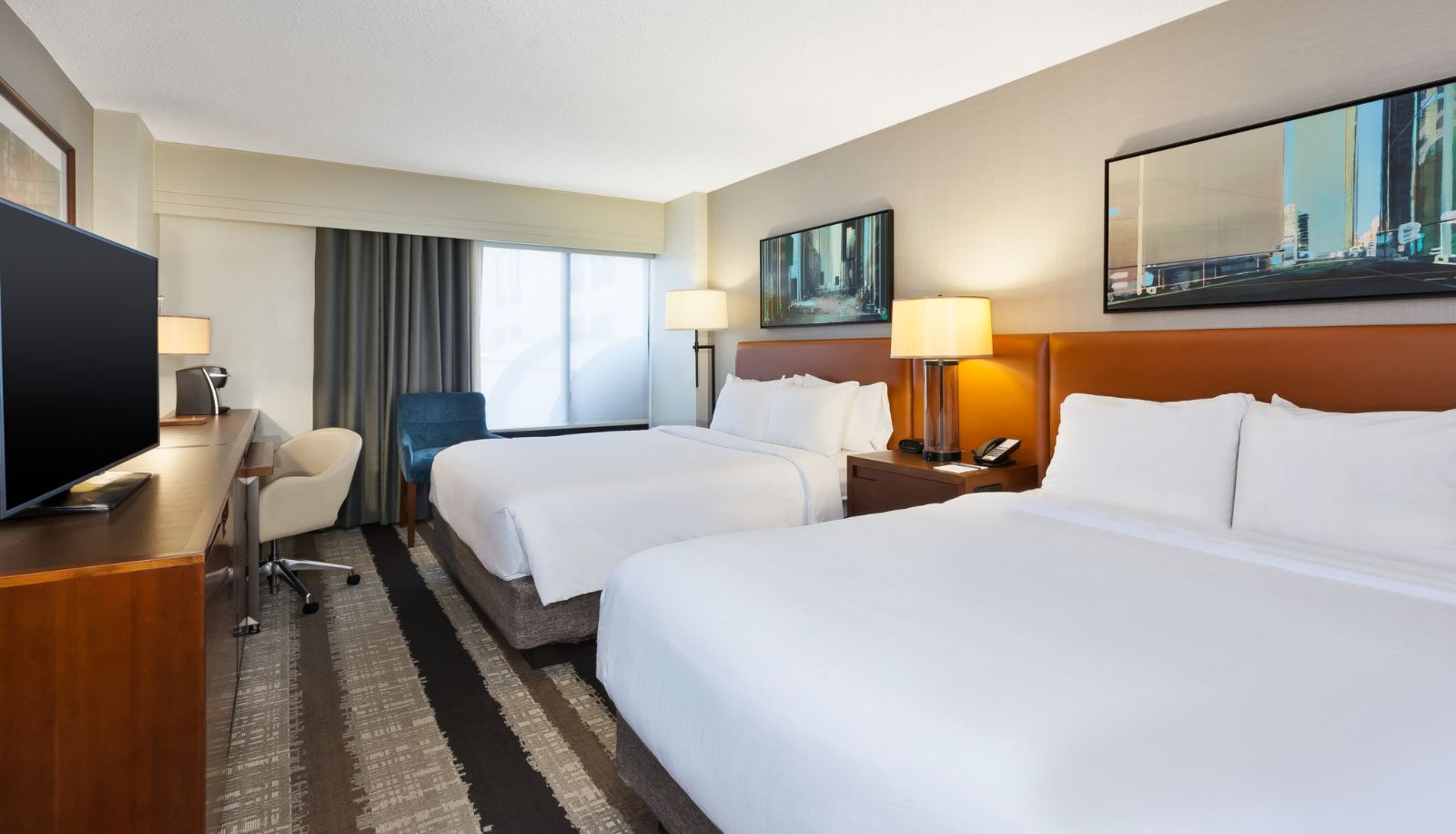 Room - Crowne Plaza DULLES AIRPORT by IHG