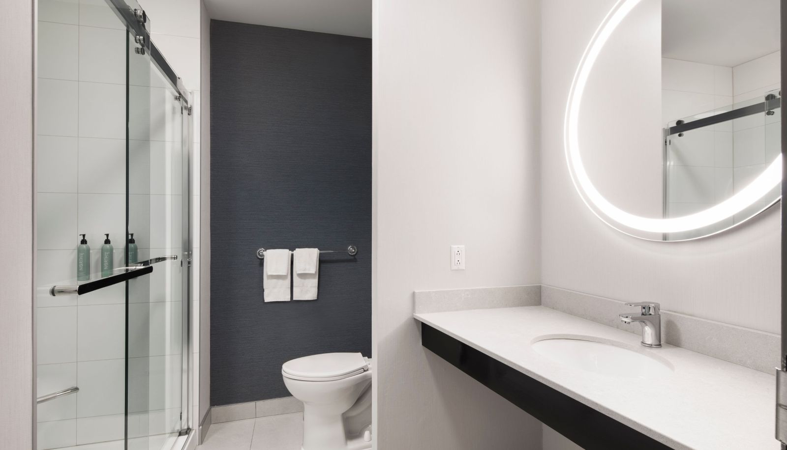 Room - Courtyard by Marriott St Johns Newfoundland