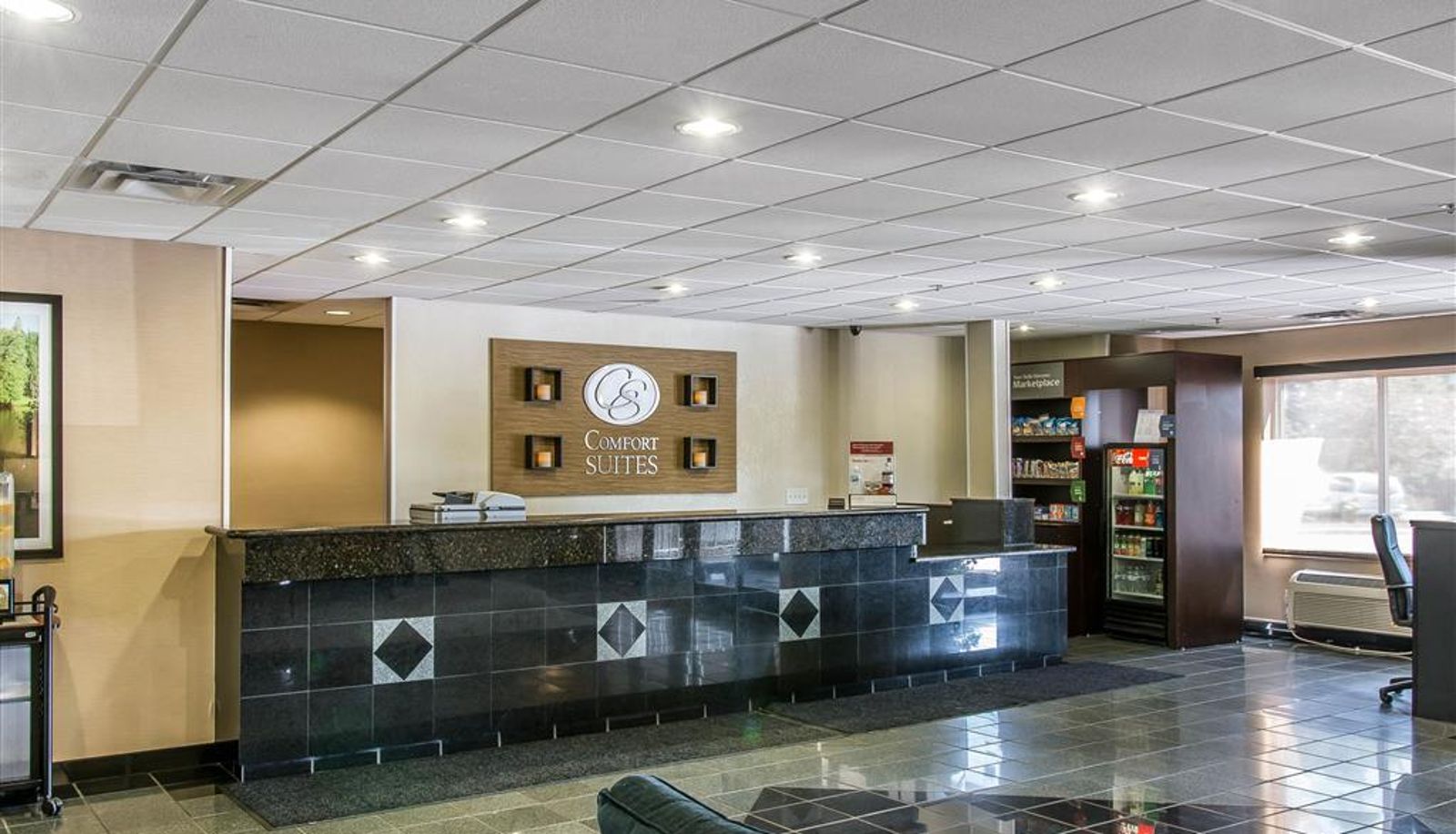Hall - Comfort Suites Wixom - Novi