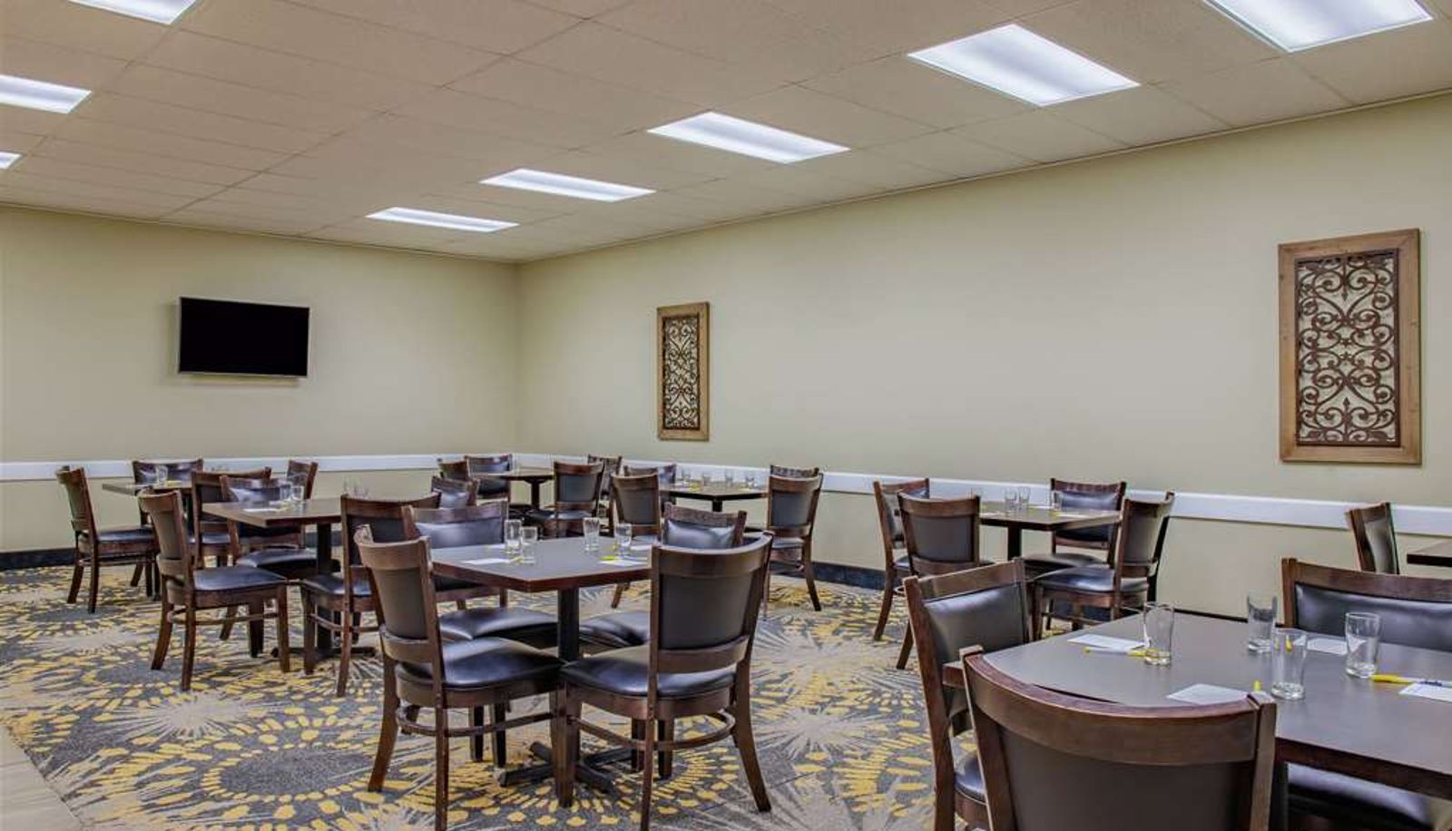 Restaurant - Days Inn by Wyndham Cranbrook Conference Centre