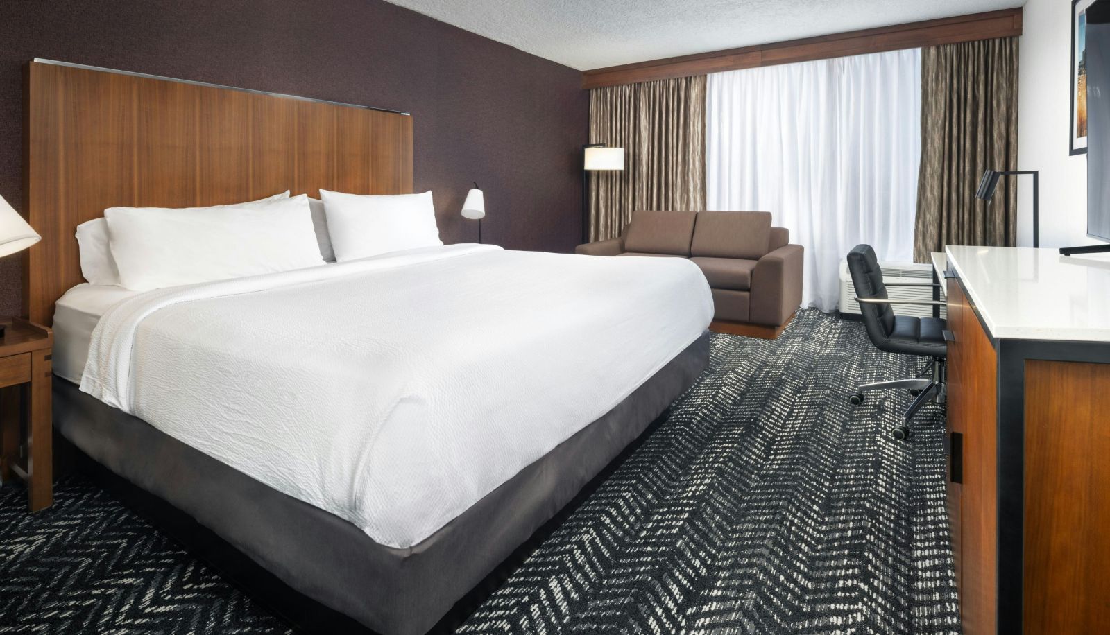 Zimmer - Four Points by Sheraton Kansas City Airport
