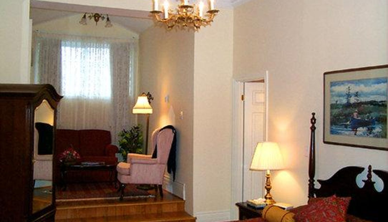 Zimmer - The Woodlawn Inn