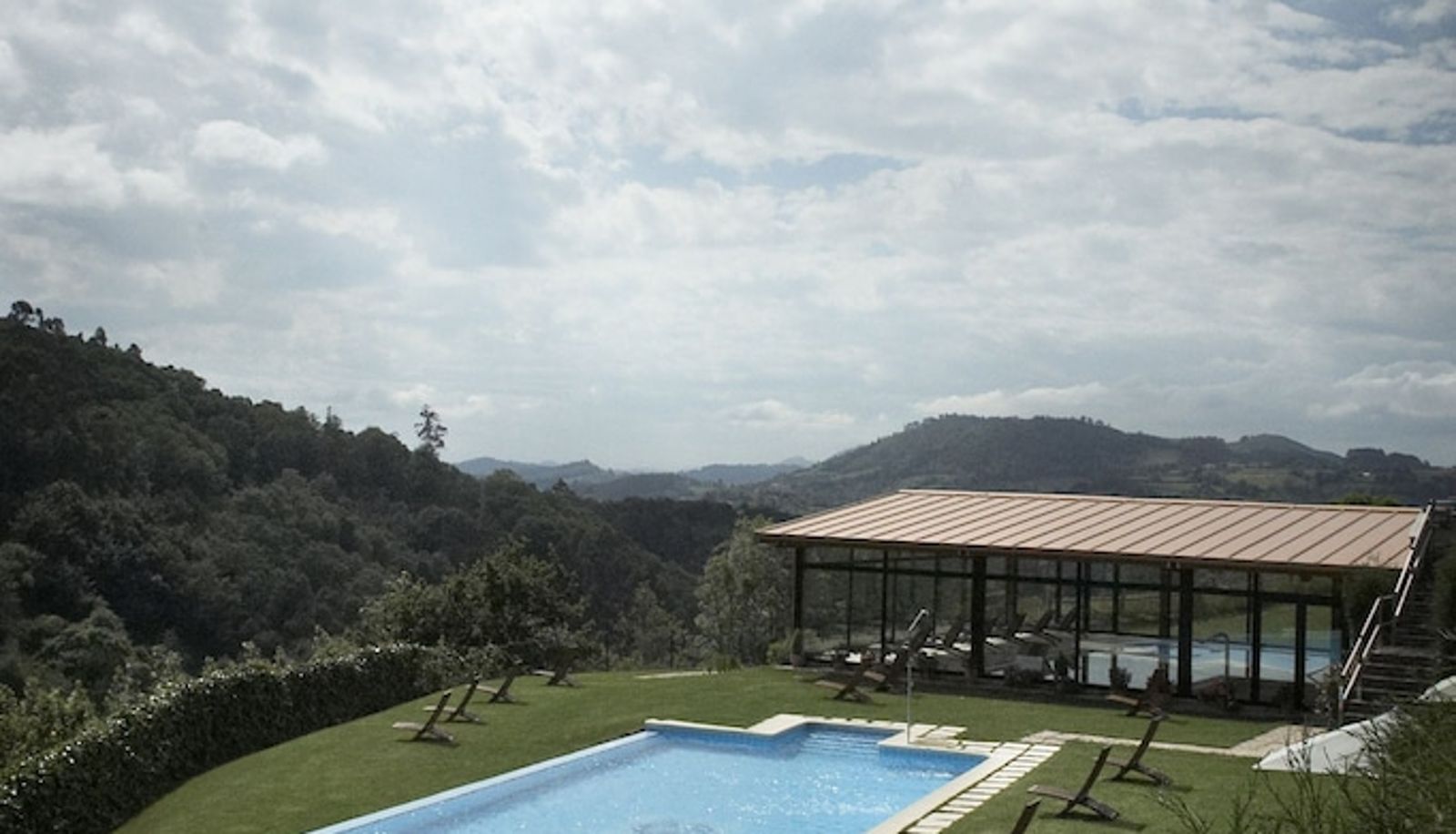 Piscina - Hosteria de Torazo Nature Hotel & Spa Nature