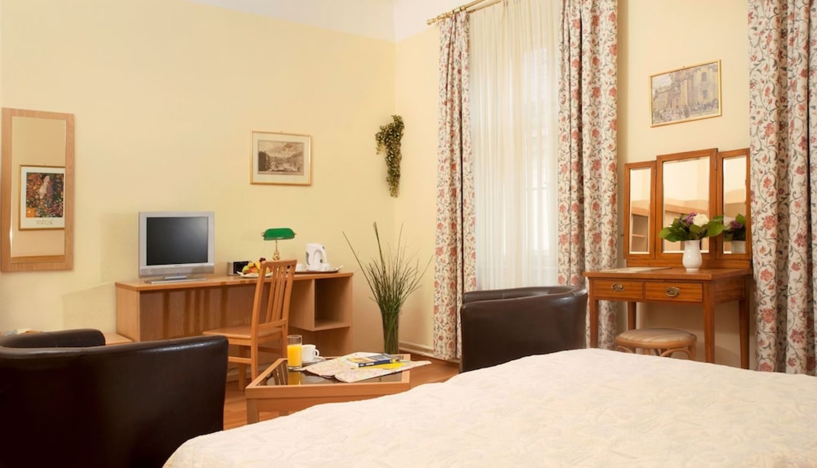 Pokój trzyosobowy - Hotel Graf Stadion