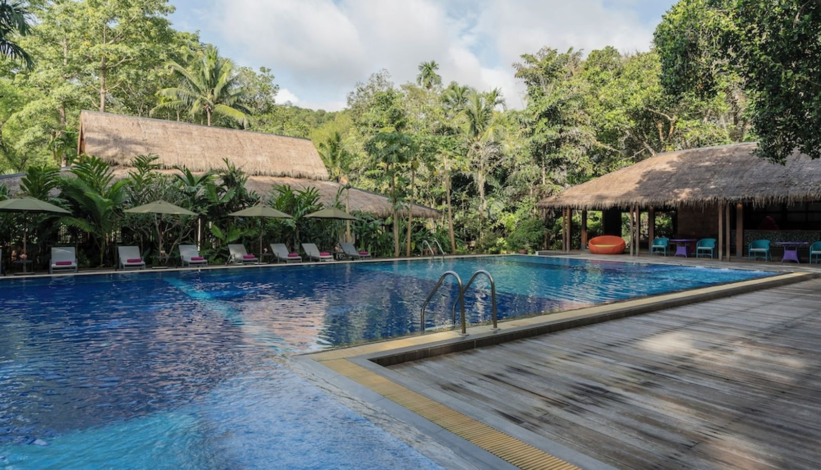 Piscina - River Kwai Resotel