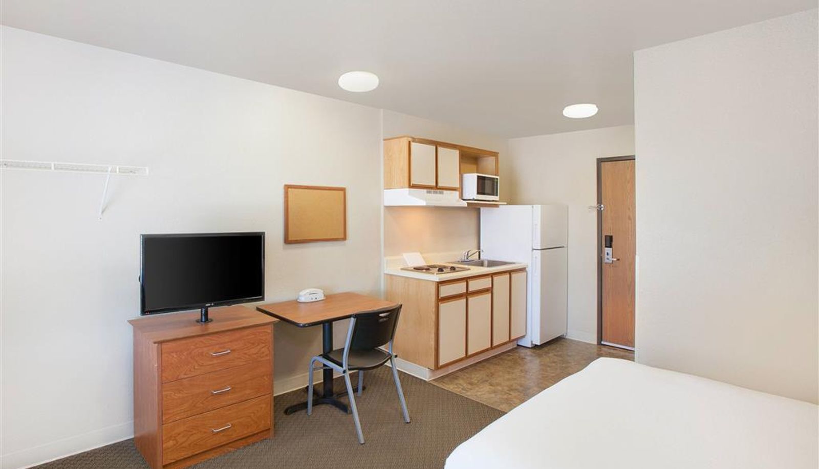 Zimmer - WoodSpring Suites Jacksonville Beach Blvd.