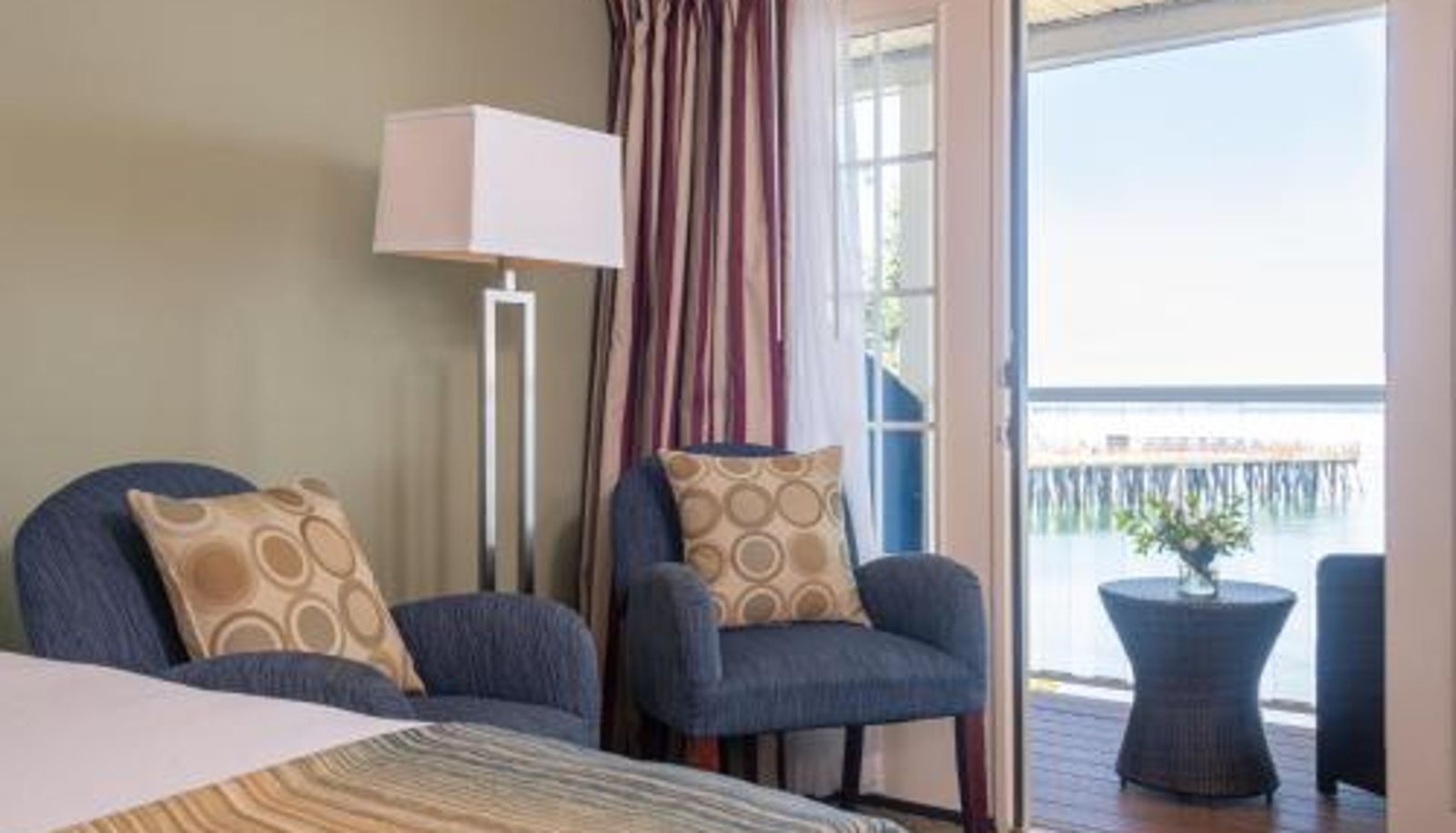 Info - Atlantic Oceanside Hotel & Conference Center