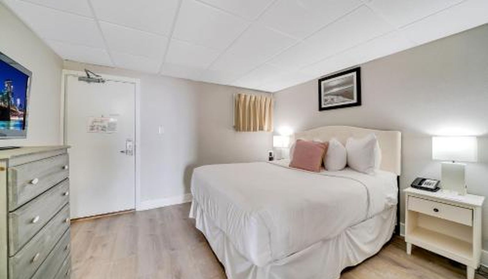 Zimmer - Montreal Beach Resort