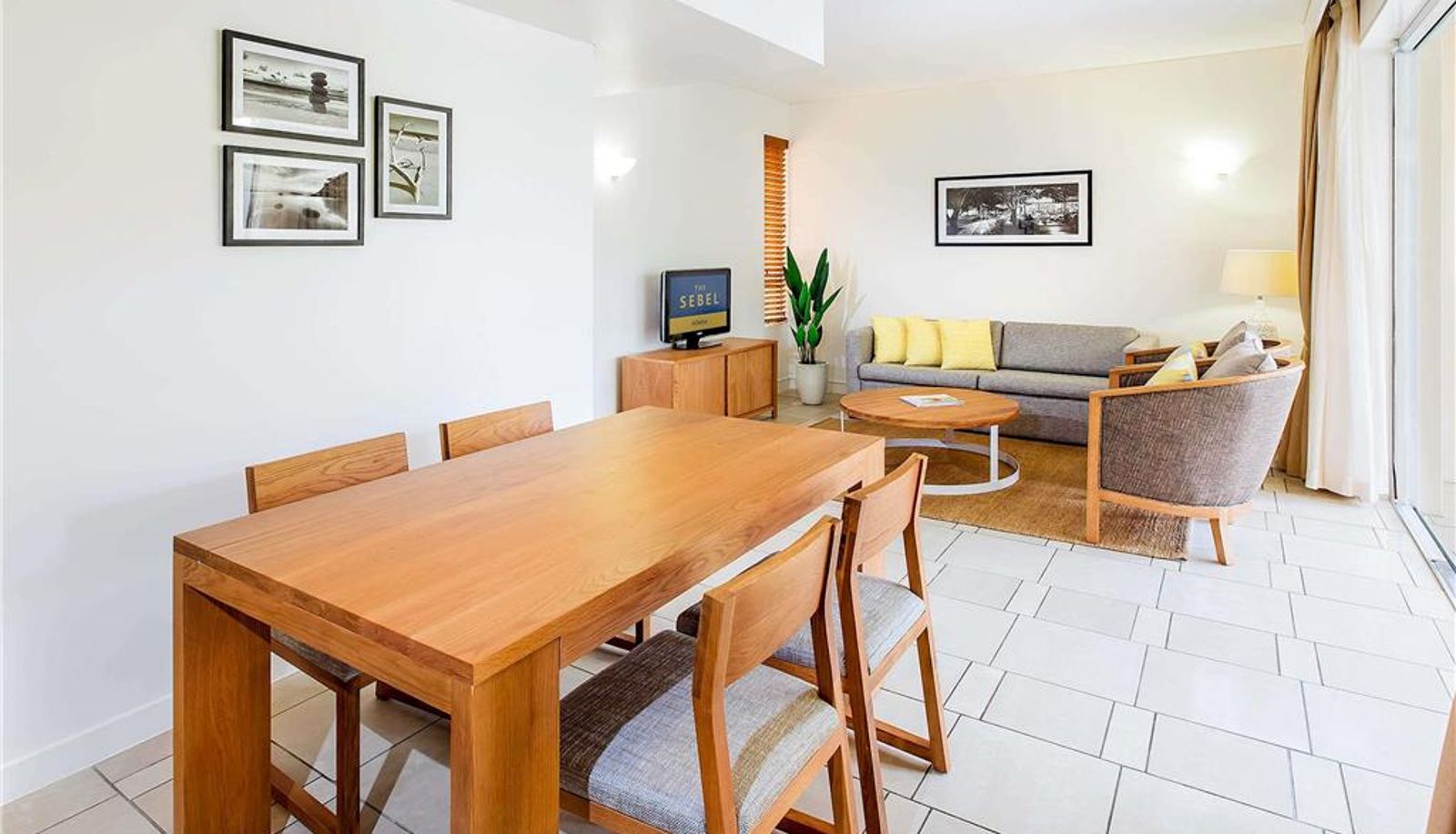 Zimmer - The Sebel Noosa
