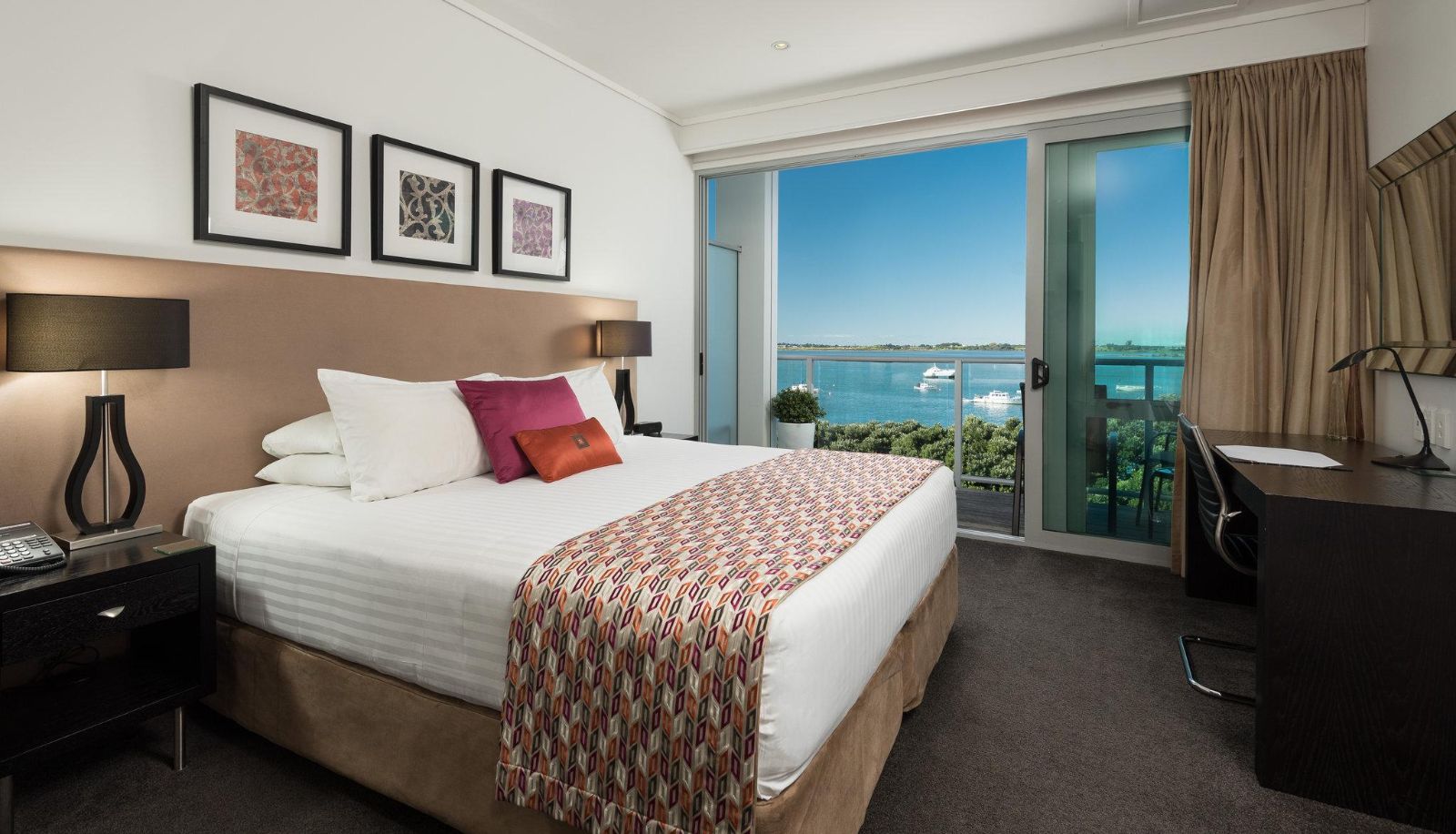 Zimmer - HOTEL ON DEVONPORT