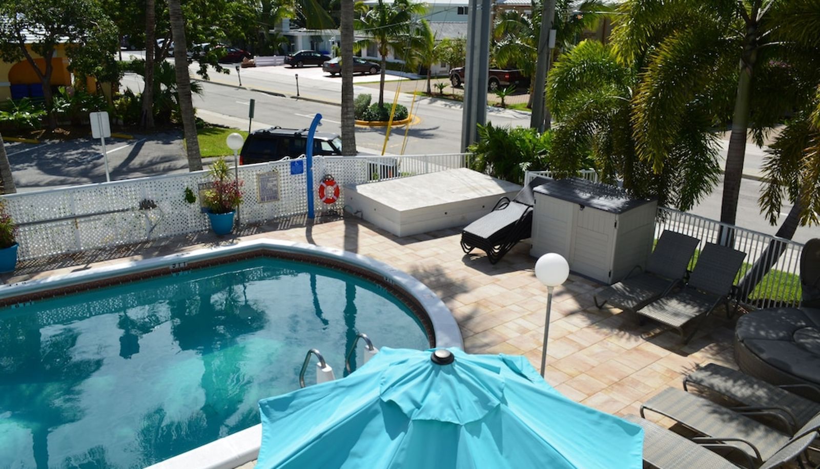 Pool - Horizon By The Sea Inn