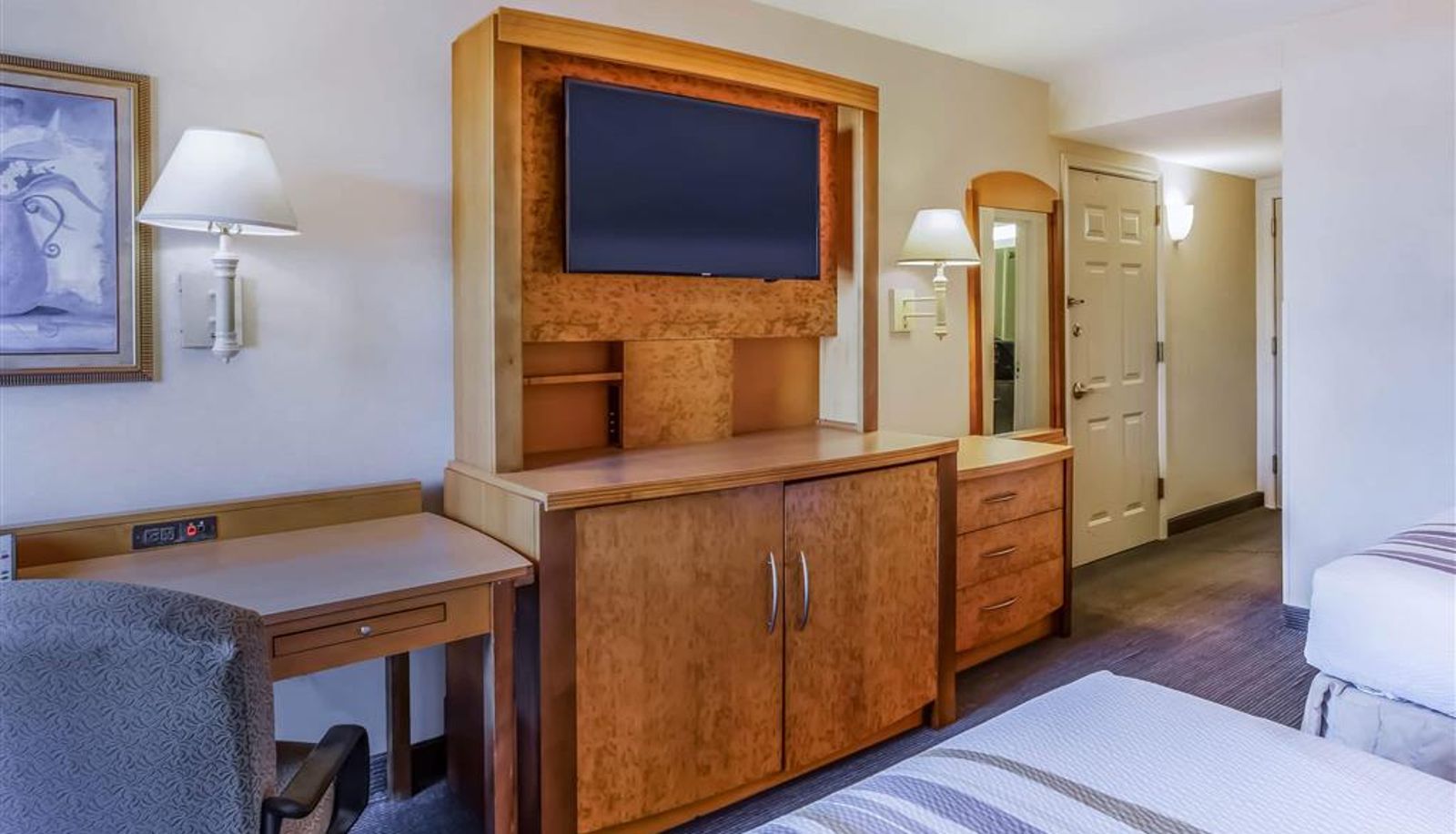 Zimmer - La Quinta Inn & Suites by Wyndham Islip - MacArthur Airport