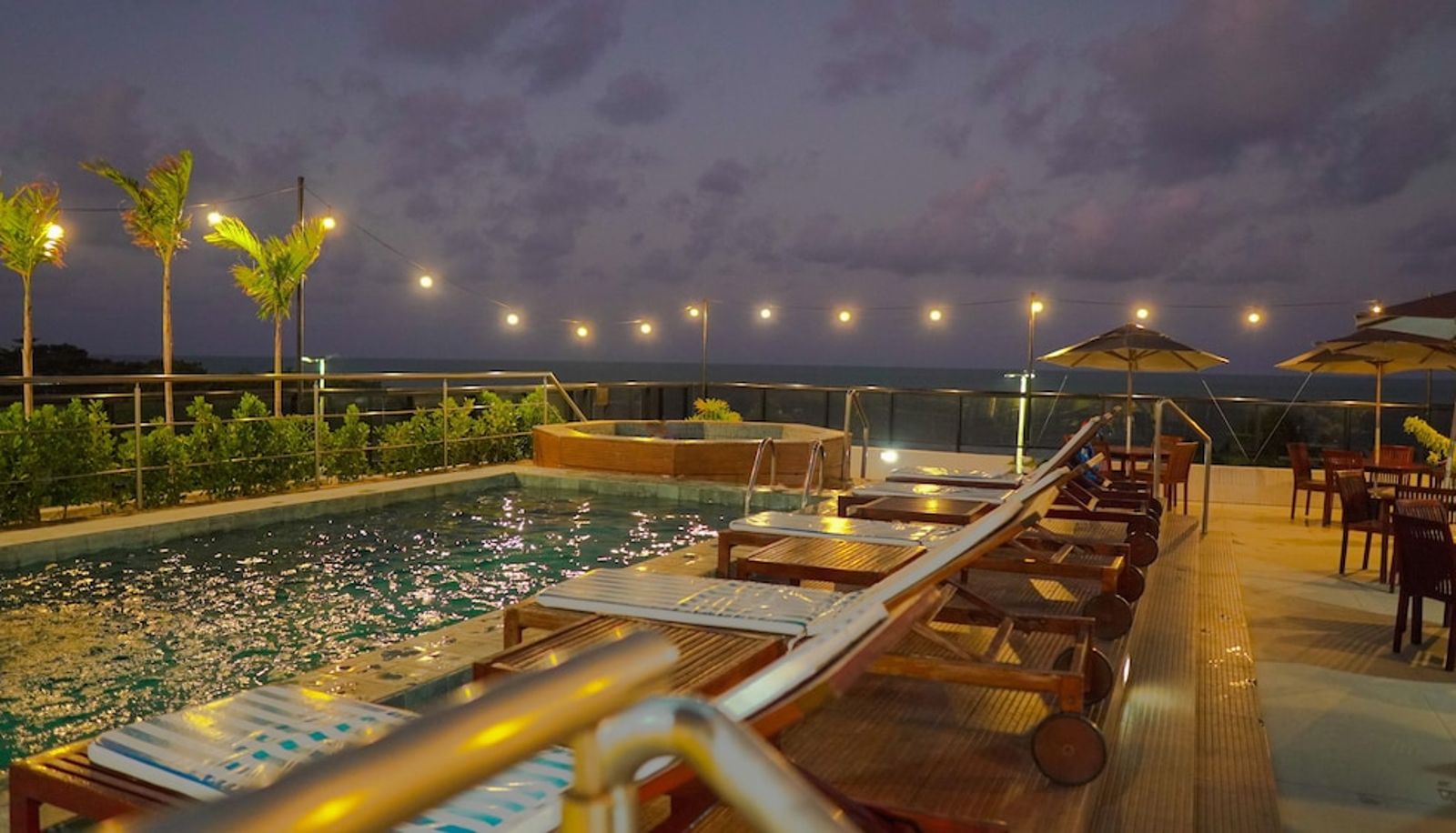 Piscina - Atlântico Praia Hotel