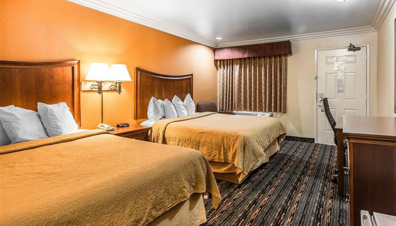 Room - Quality Inn Lake Elsinore I-15