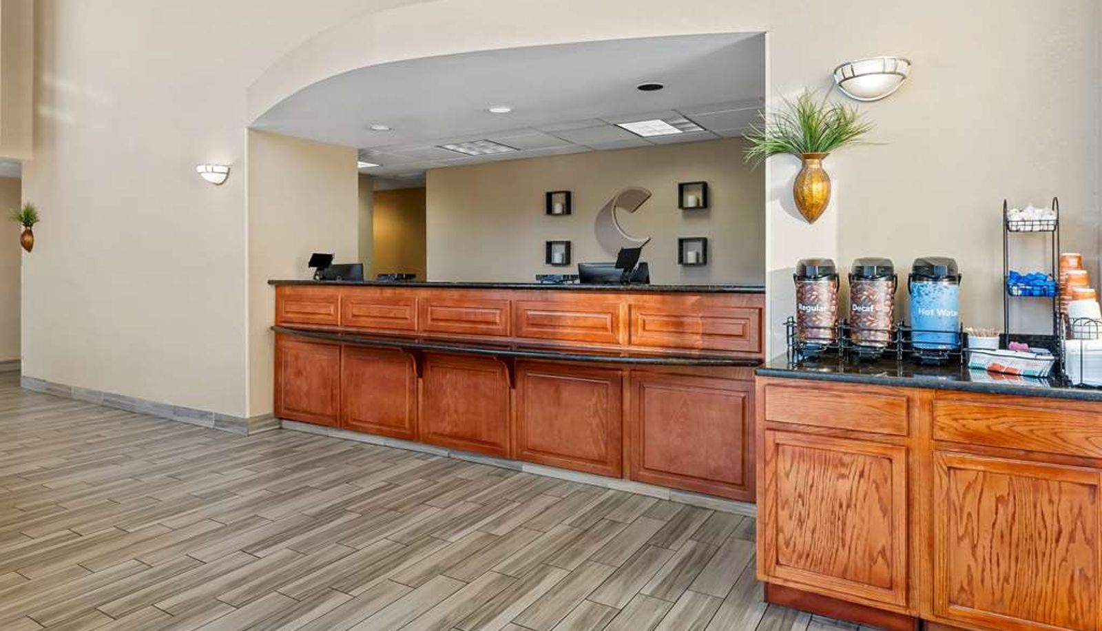Hall - Comfort Inn & Suites Panama City - St Andrew