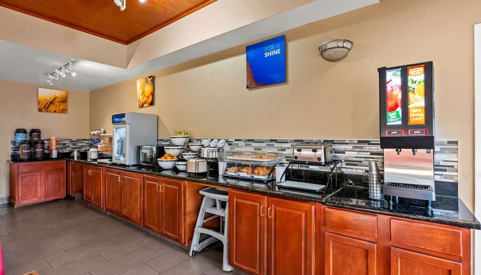 Restaurant - Comfort Inn & Suites Panama City - St Andrew