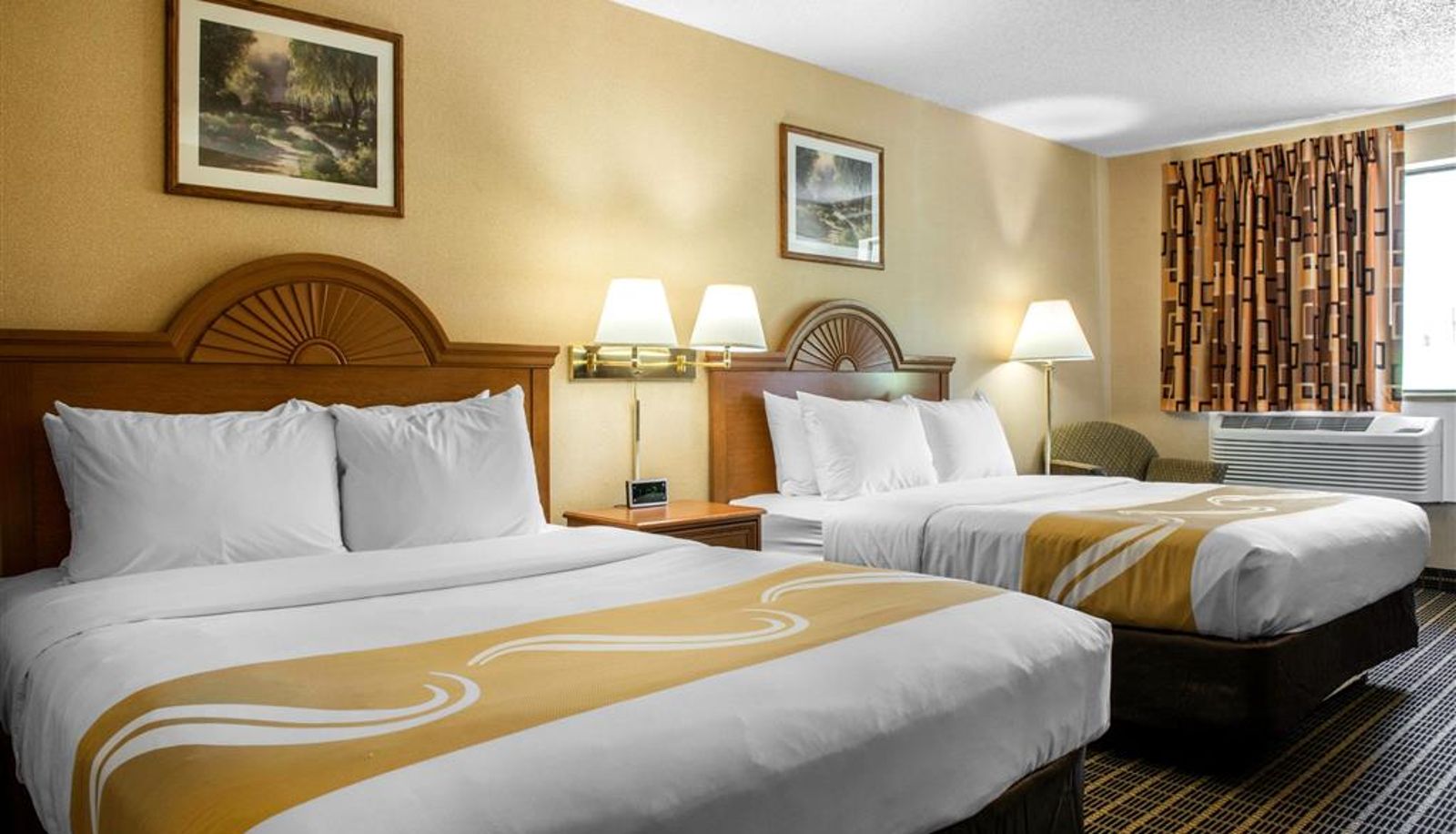 Zimmer - Quality Inn Meadville