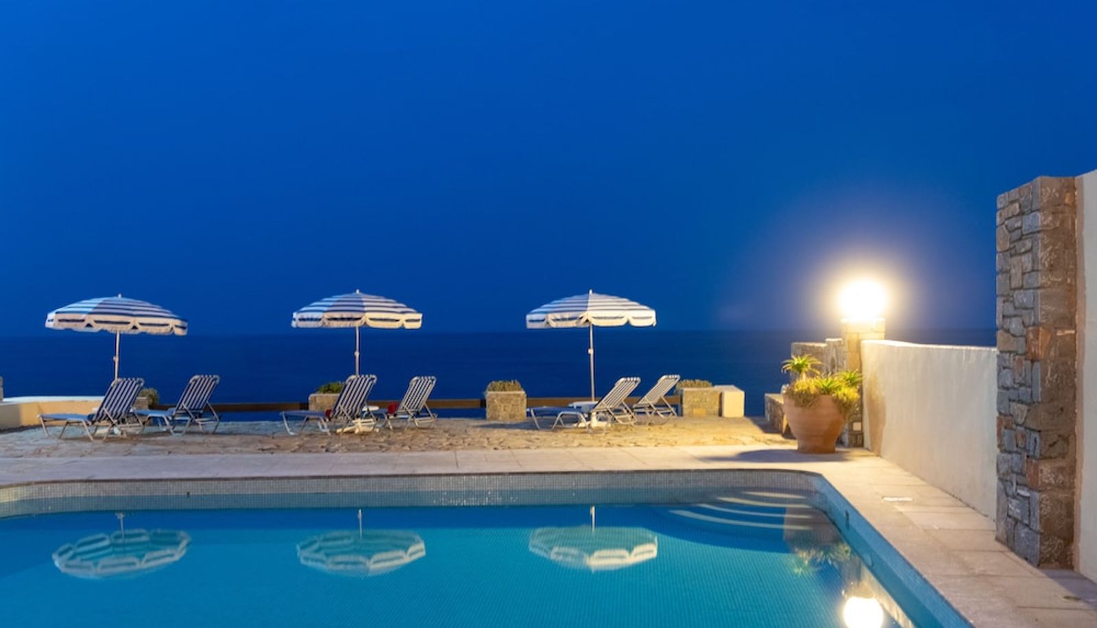 Pool - Porto Sisi Hotel Apartments