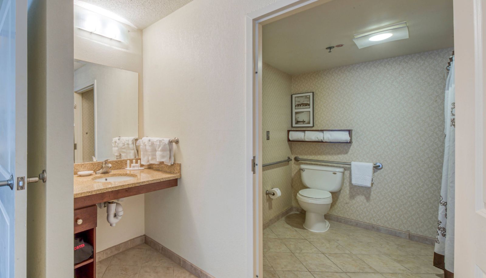 Camera - Residence Inn by Marriott Chapel Hill