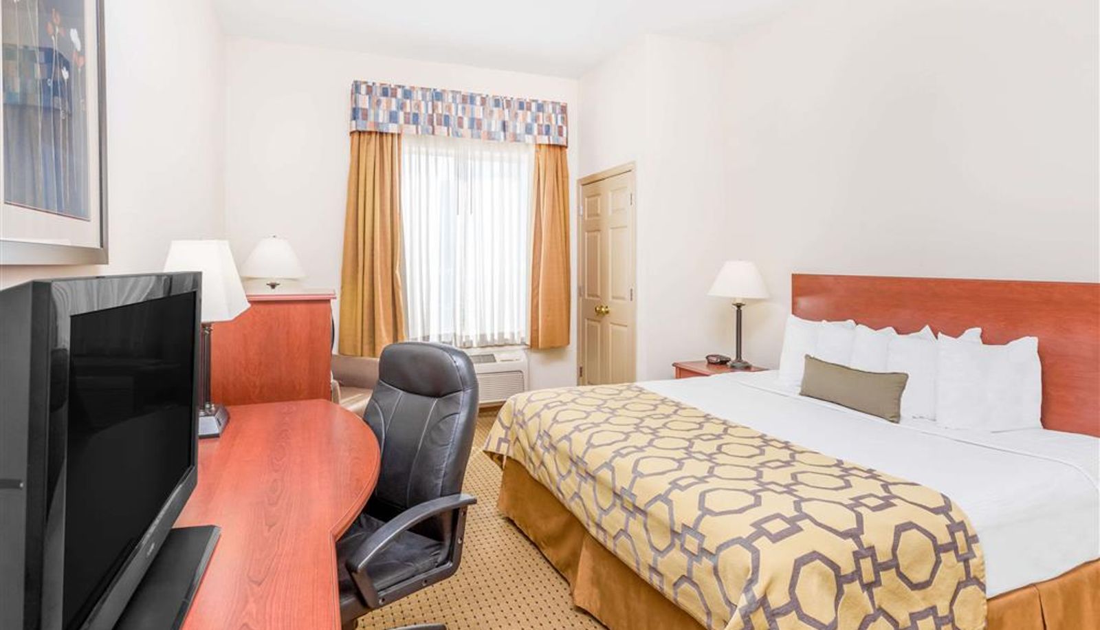Room - Baymont by Wyndham Cartersville