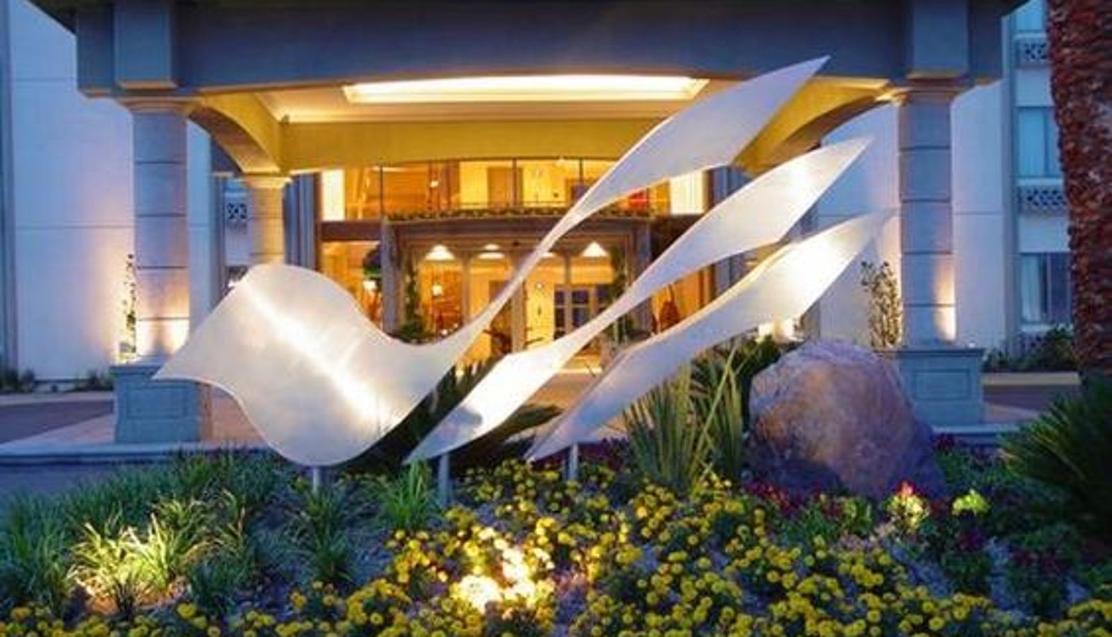 Exterior view - EL DORADO BEACH RESORT