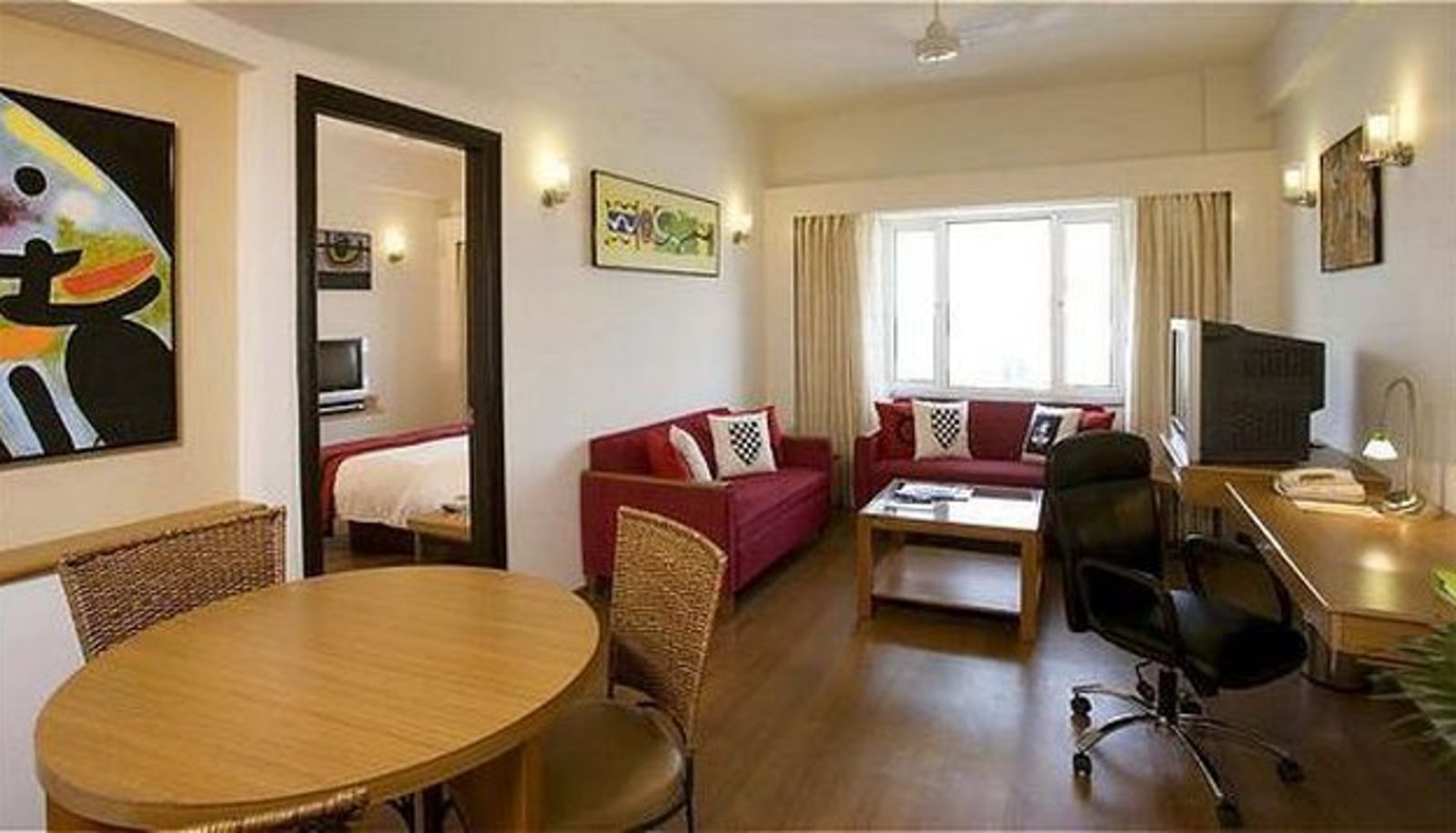 Room - LEMON TREE HOTEL HINJEWADI PUNE