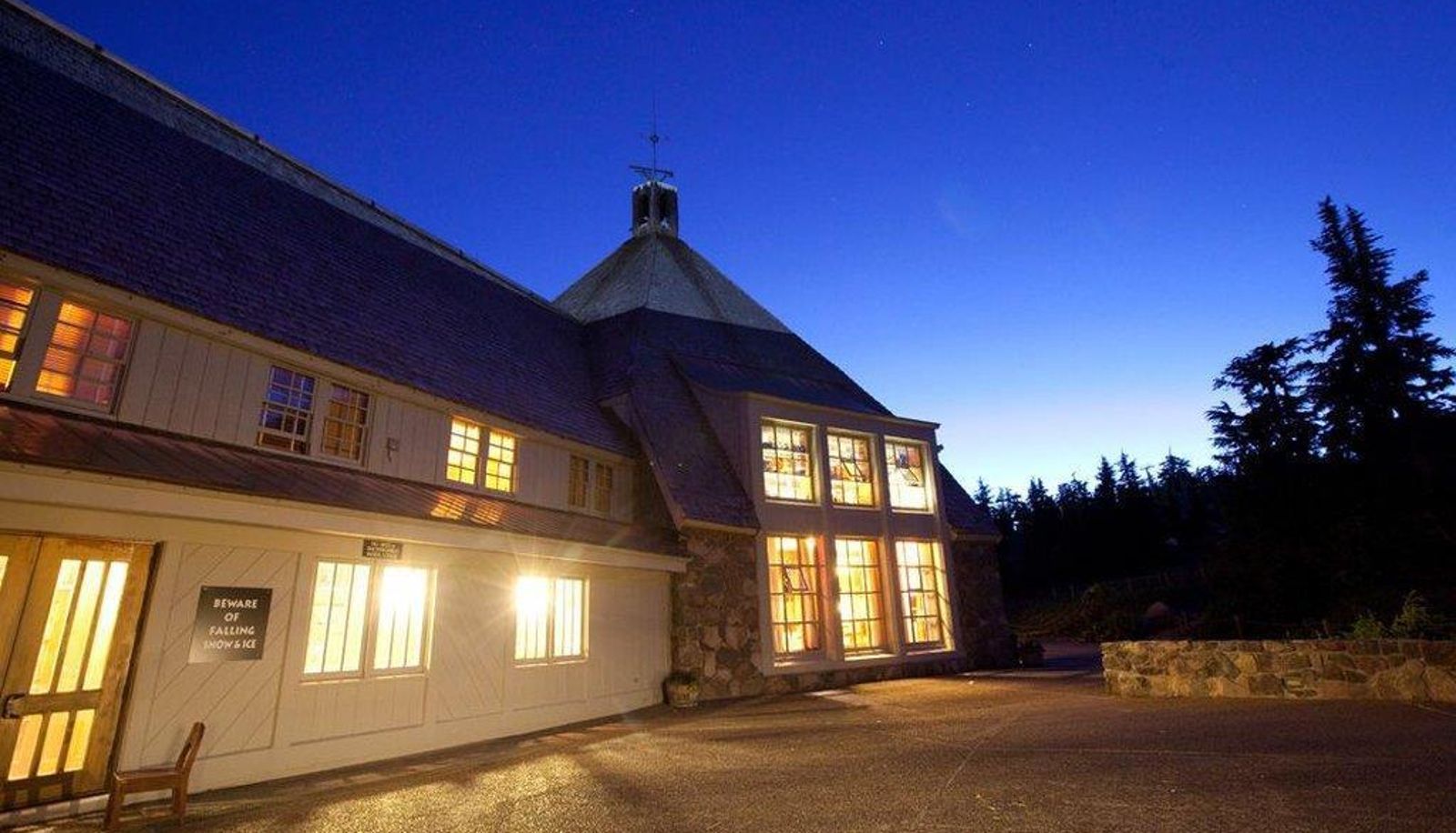 Widok na zewnątrz - TIMBERLINE LODGE