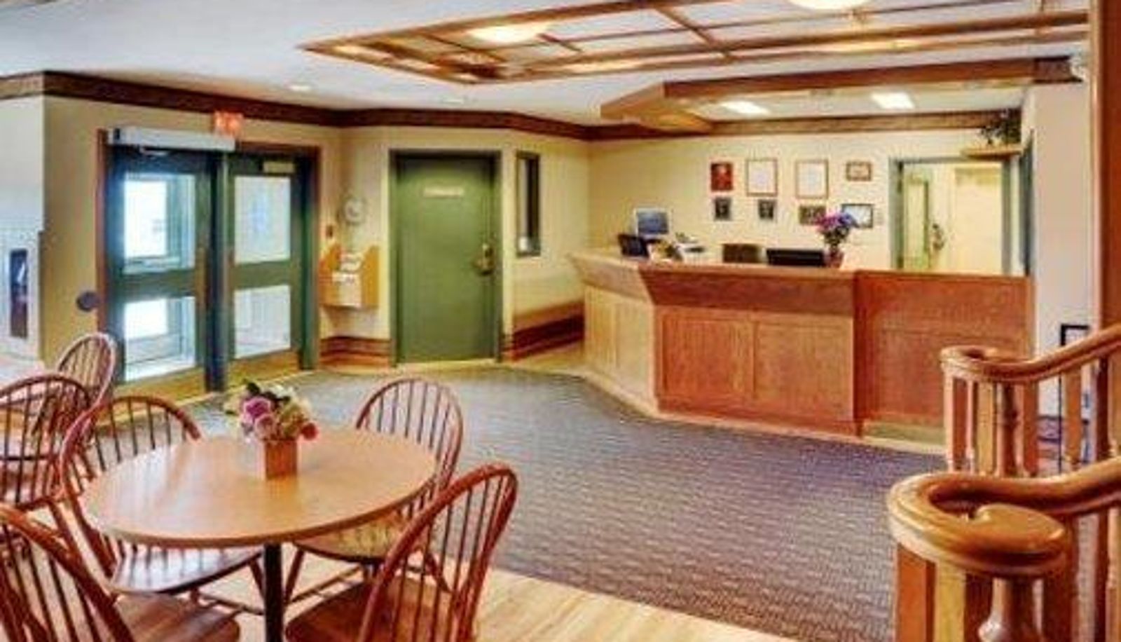 Hall - Lakeview Inn And Suites Brandon