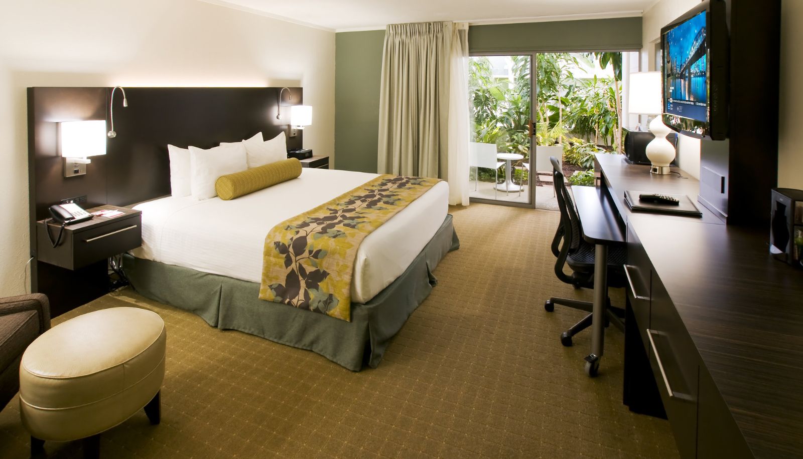 Kamer - Oasis Hotel & Conv. Center an Ascend Collection Hotel
