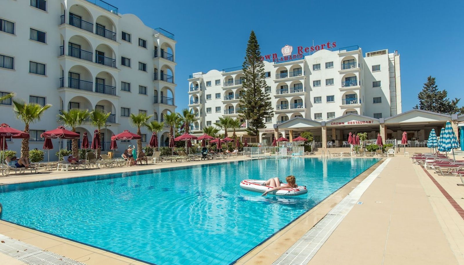 Pool - Crown Resorts Elamaris