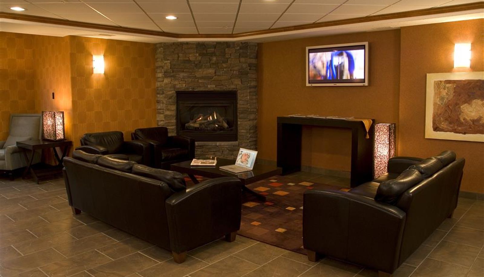 Hall - Franklin Suite Hotel