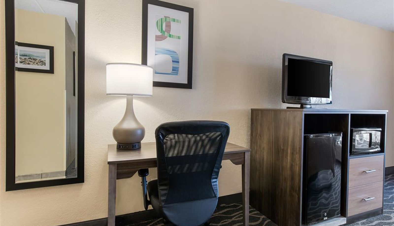 Camera - Quality Inn & Suites Lafayette I-65