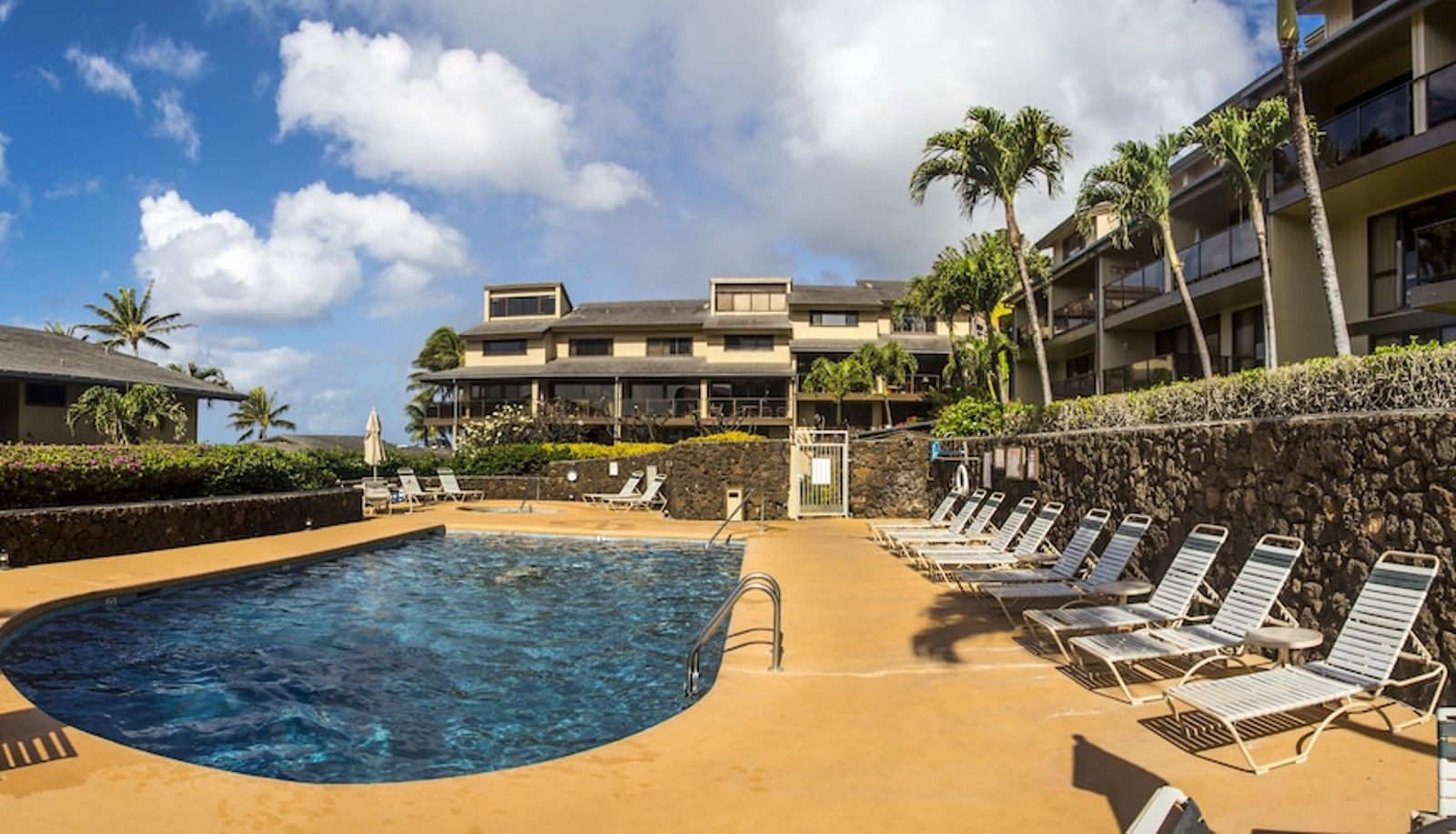 Pool - Castle at Makahuena at Poipu