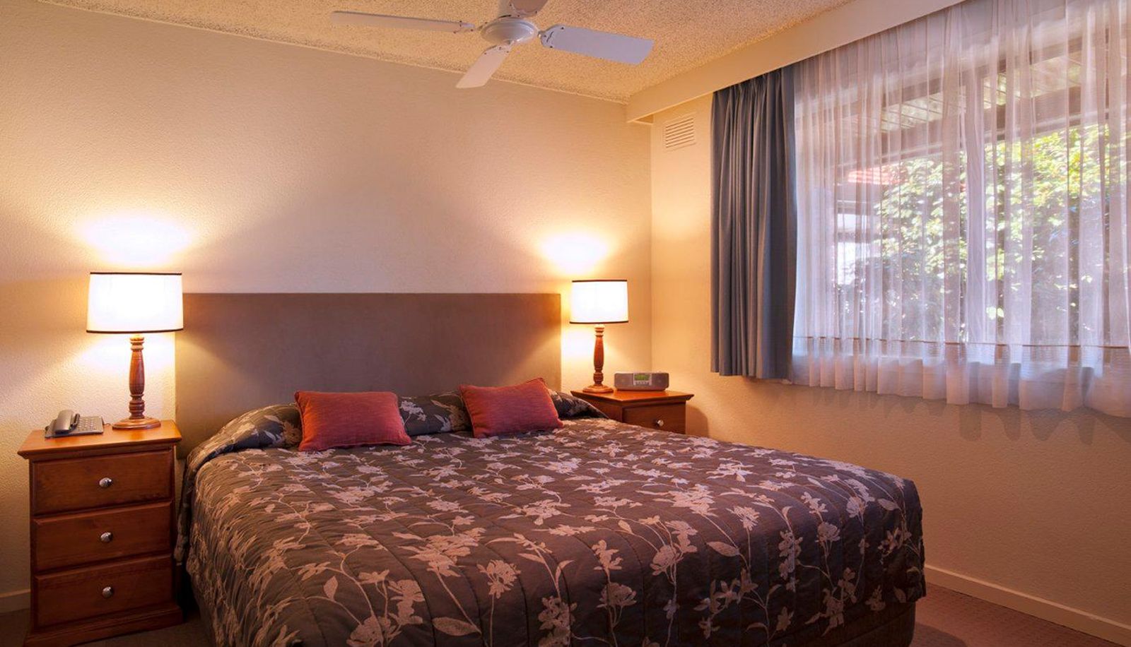Room - Hotel Bruce County