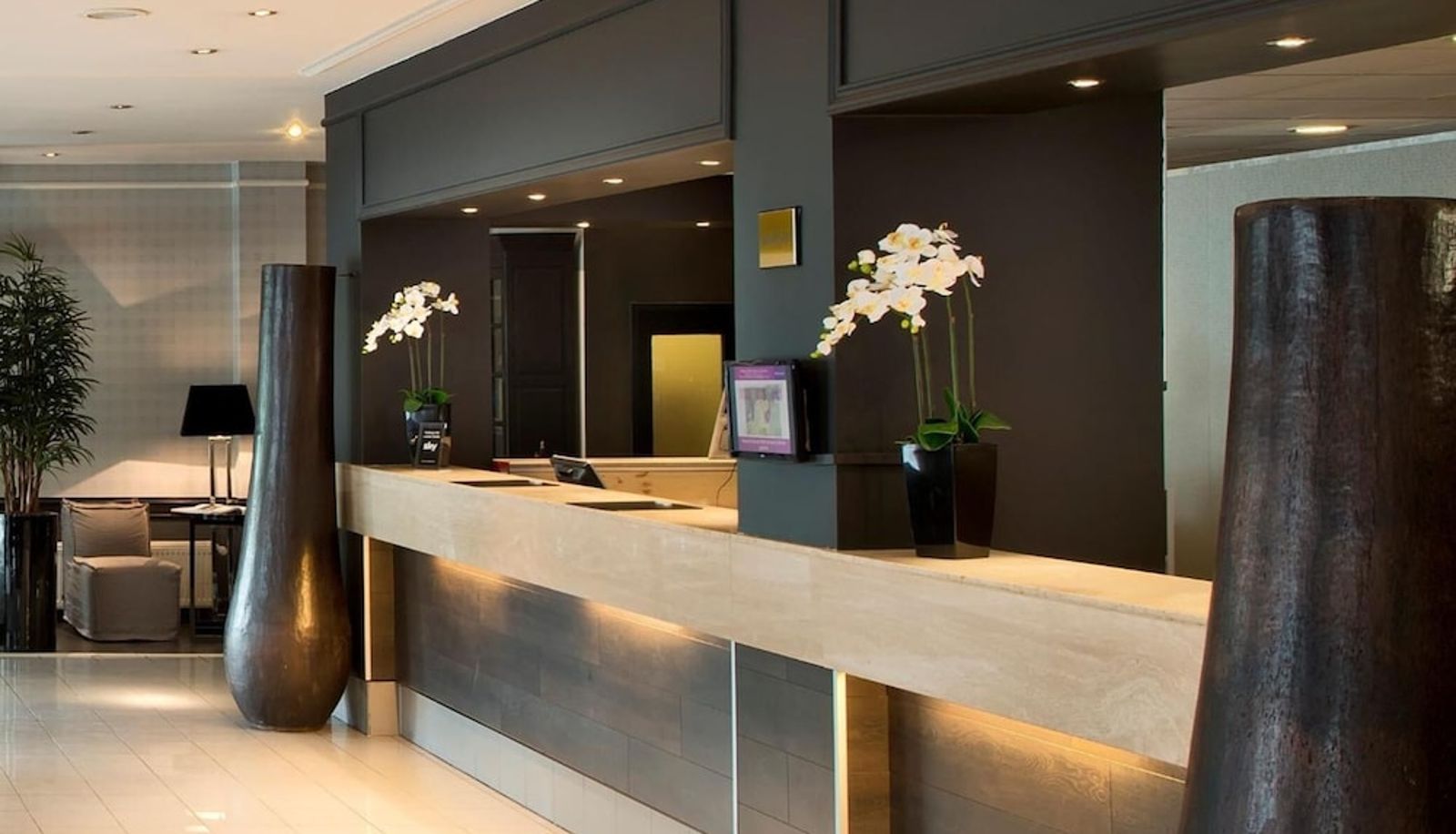 Hall - Park Hotel Hamburg Arena