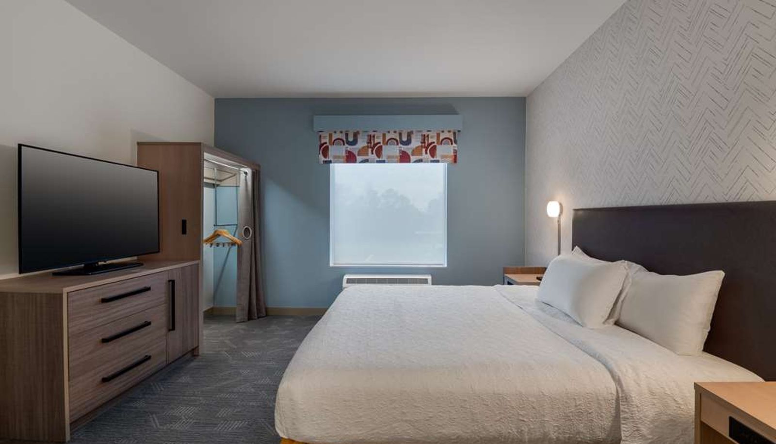 Room - Home2 Suites by Hilton Troy