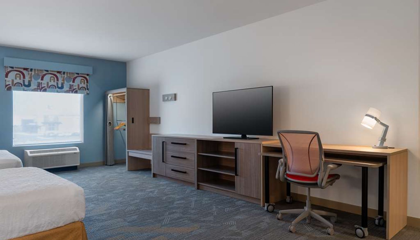 Room - Home2 Suites by Hilton Troy